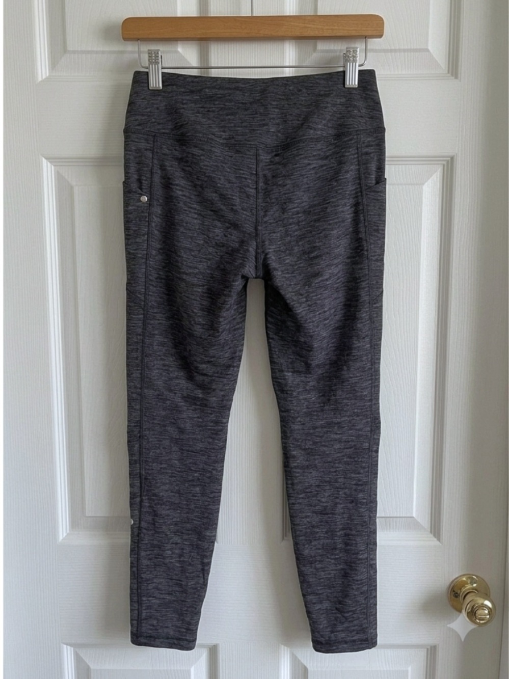 Eddie Bauer • Soul + Sky
BUNDLE (2) Women’s Technical Active Leggings - Picture 5 of 5